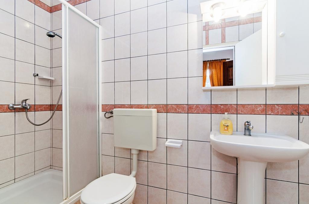 Villa Mare Apartments Vir Exteriör bild