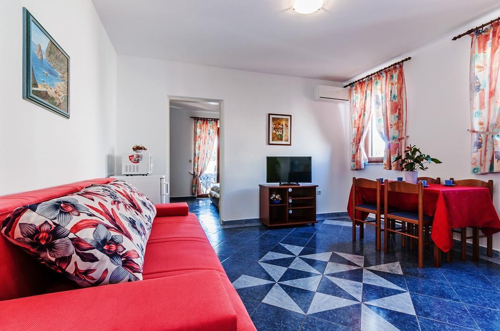 Villa Mare Apartments Vir Exteriör bild